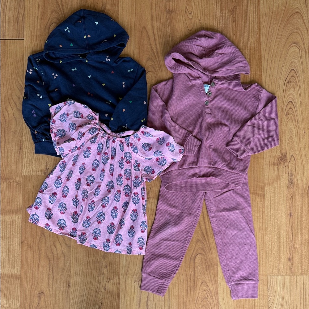 Old Navy Lot